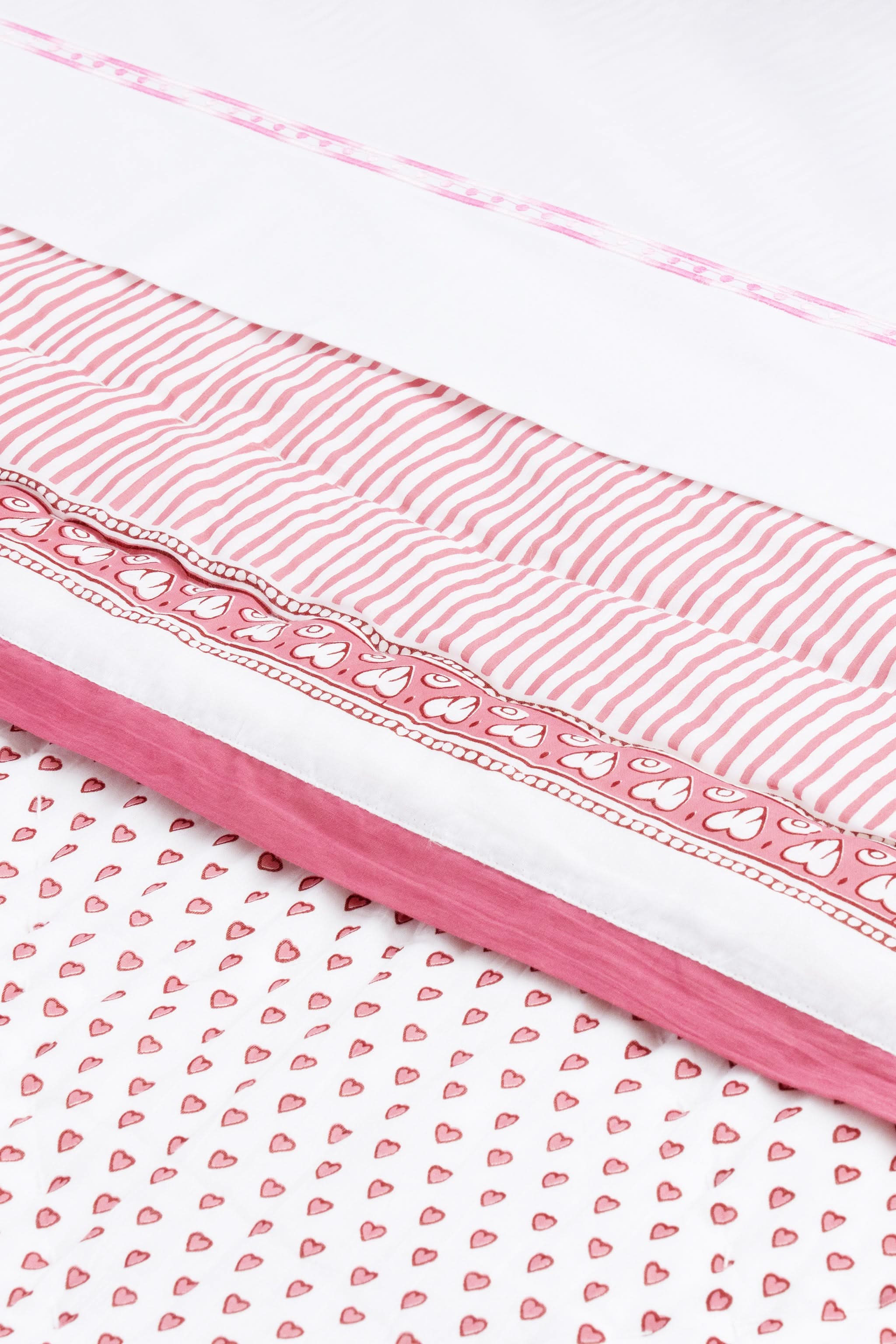 Hearts Quilt - Image 2
