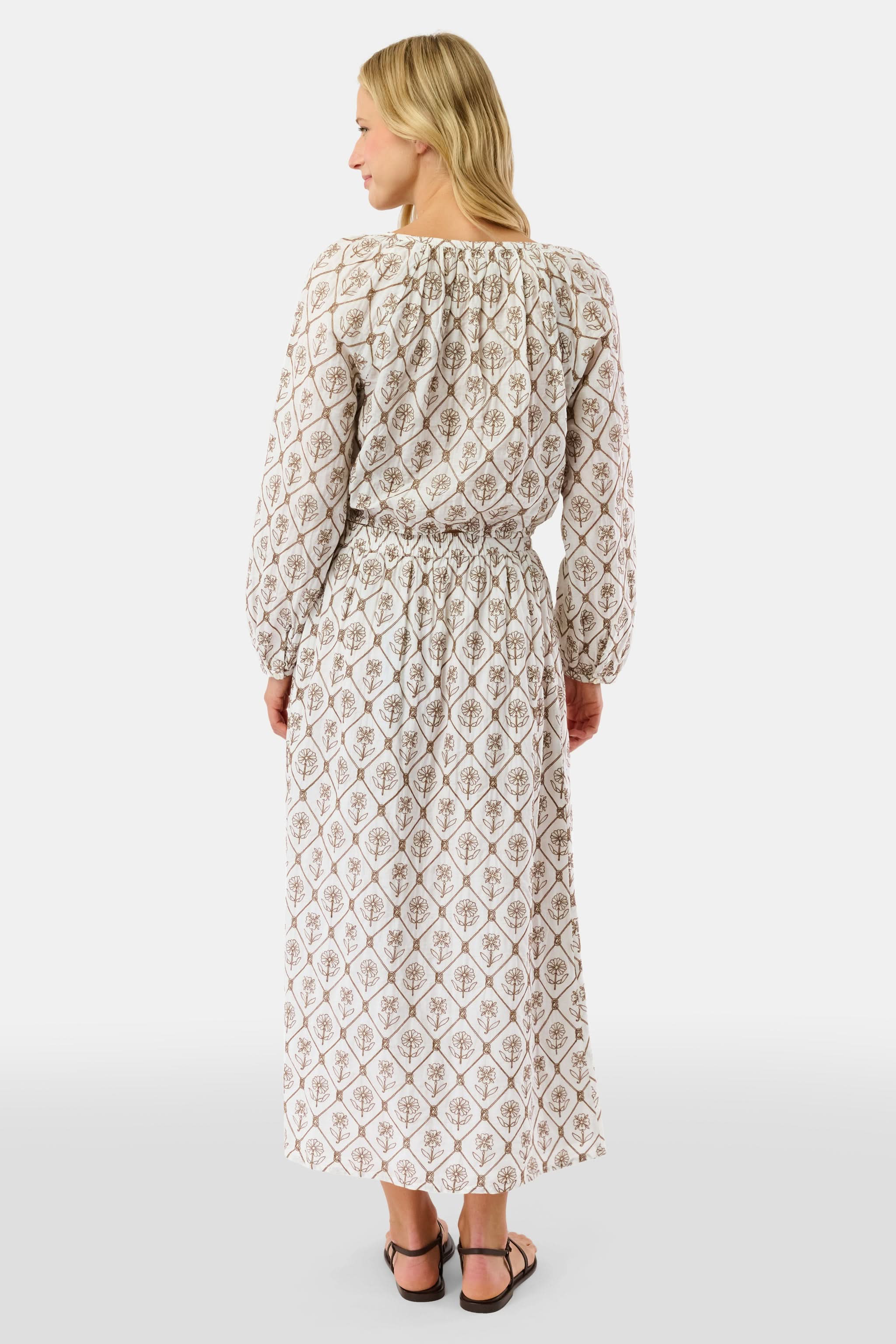 Infinity Floral Embroidery Valerie Skirt - Image 5